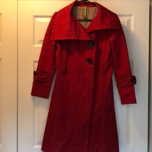 Red Soia & Kyo asymmetrical trench coat